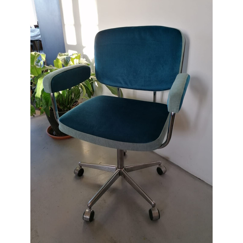 Vintage office armchair 70