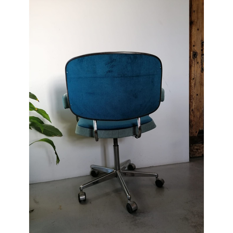 Vintage office armchair 70