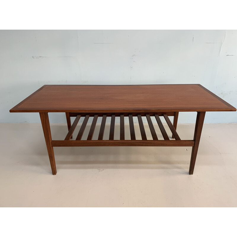 Vintage danish coffeetable made in England 1960