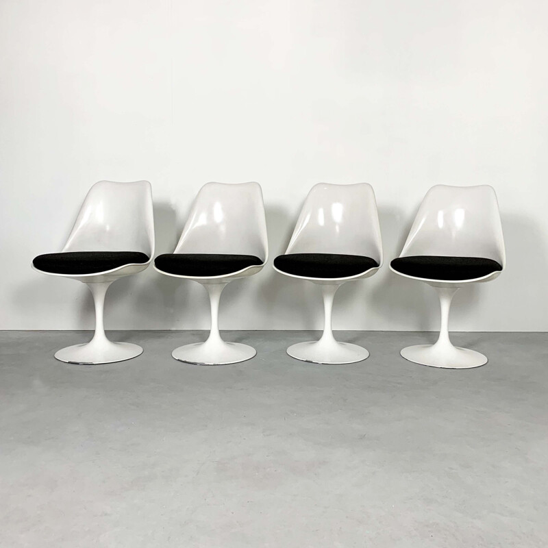 Ensemble de 4 chaises vintage de salle à manger Tulip de Eero Saarinen pour Knoll, 1970