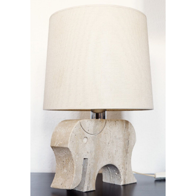 Vintage table lamp elephant by Fratelli Mannelli in travertine Italy 1970