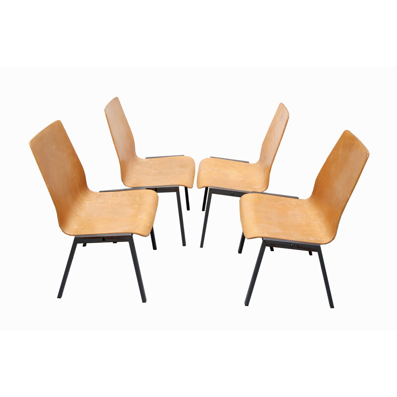 Conjunto de 4 cadeiras de empilhamento industrial - 1960