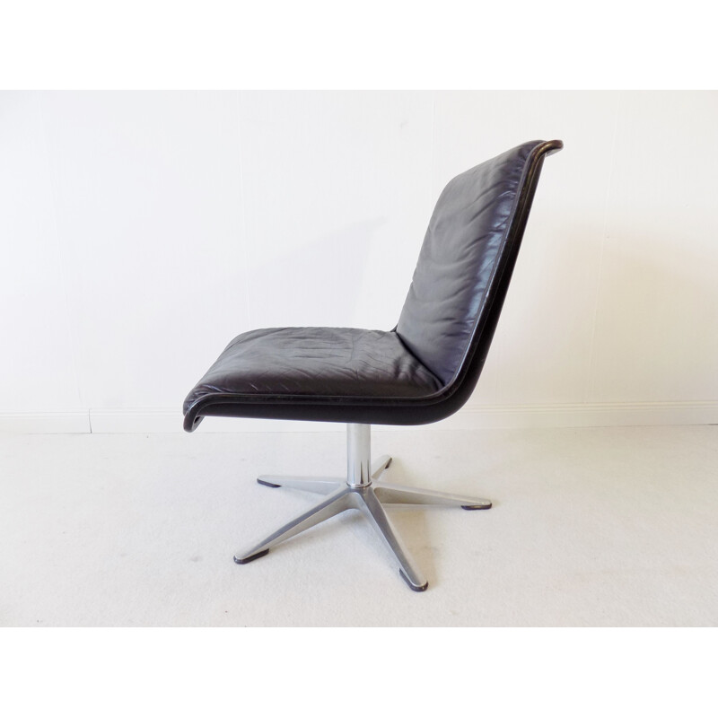 Wilkhahn Delta black leather loungechair by Delta Design