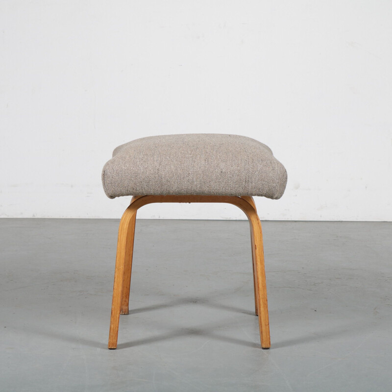 Plywood foot stool designed by Cees Braakman, manufactured by Pastoe in the Netherlands 1960s