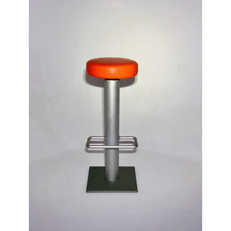 Tabouret vintage aluminium chromé assise en plastique orange 1990 - SOCA 