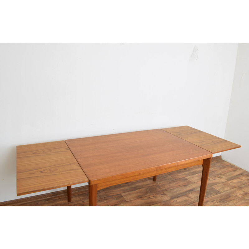 Mid-Century Teak Extendable Dining Table by Henning Kjærnulf for Vejle Mobelfabrik, 1960s