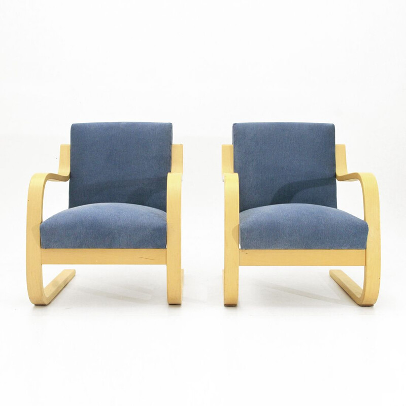 Pair of blue 402 Armchairs by Alvar Aalto for Artek, 1970s