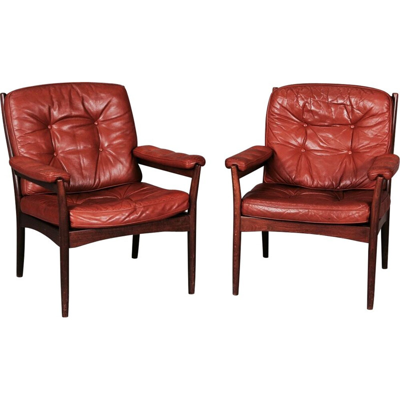 Duo de fauteuils vintage en cuir design scandinave Gote Mobler 1950
