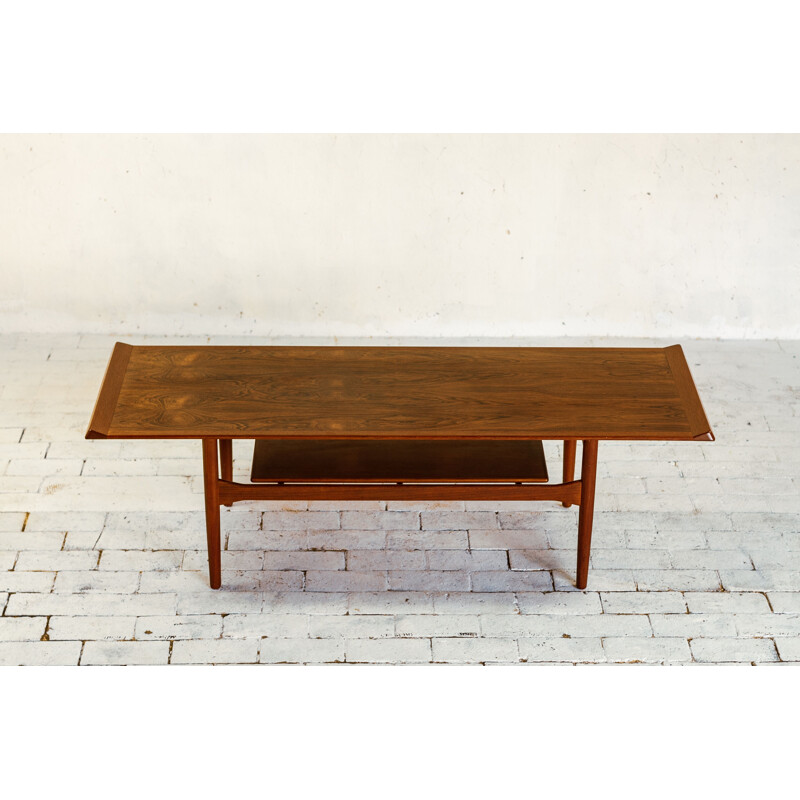 Vintage rosewood and teak coffee table by Ib Kofod-Larsen, Damemark, 1954
