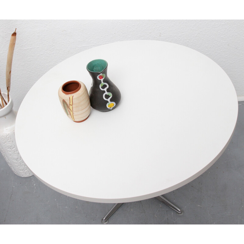 Table basse ronde en formica blanc, Horst BRUNING - 1960