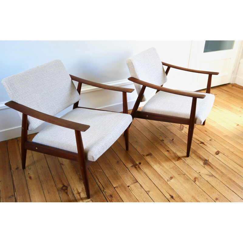 Paire de fauteuils vintage en afromosia scandinaves 1960