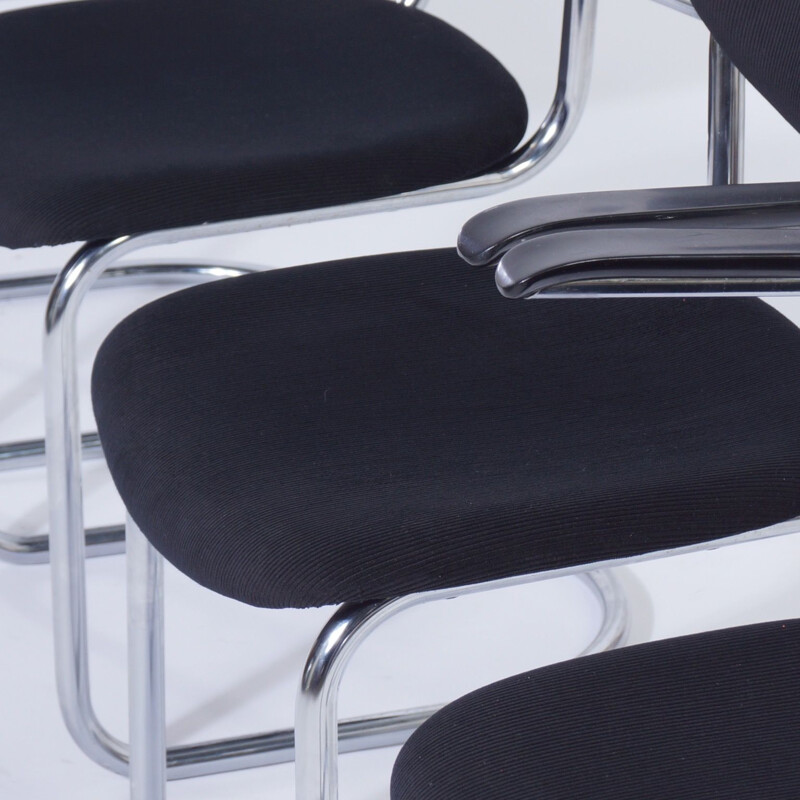 Conjunto de 4 cadeiras cantilever vintage 3011 da De Wit, novo tecido preto com nervuras 1950