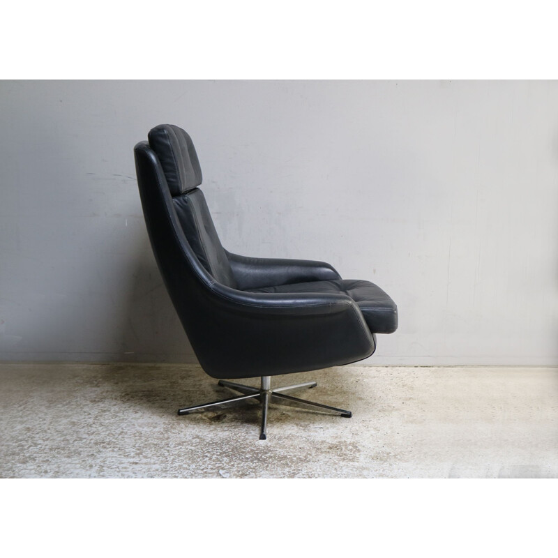 Danish mid century leather lounge chair 1960's