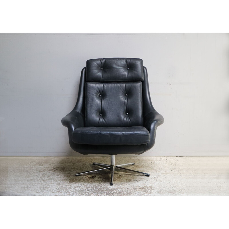 Danish mid century leather lounge chair 1960's