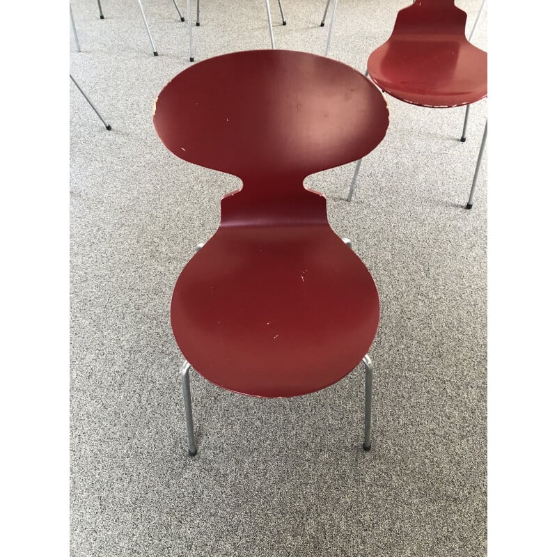 Set of 10 vintage chairs Ant 3101 red by Arne Jacobsen for Fritz Hansen, 1950