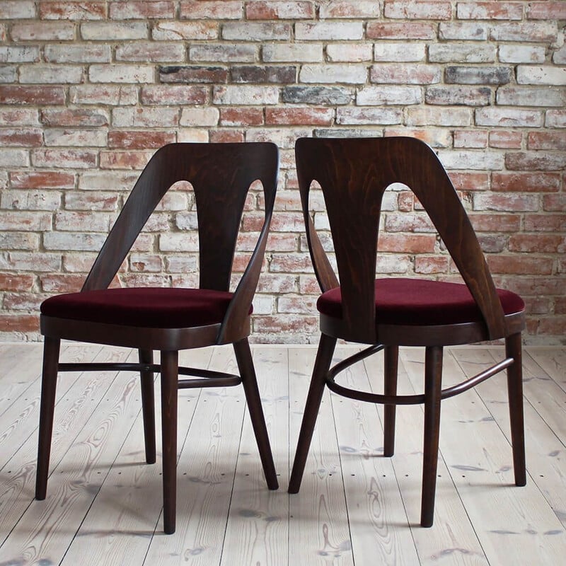 Set of 4 Midcentury Dining Chairs in Burgundy Mohair by Kvadrat