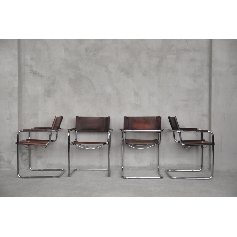 aus Centro Satz Studi 4 Vintage-Stühlen Leder dickem, für Matteo Grassi, patiniertem aus von dem