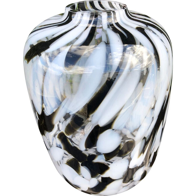 Grand vase vintage en verre blanc et noir de Murano 