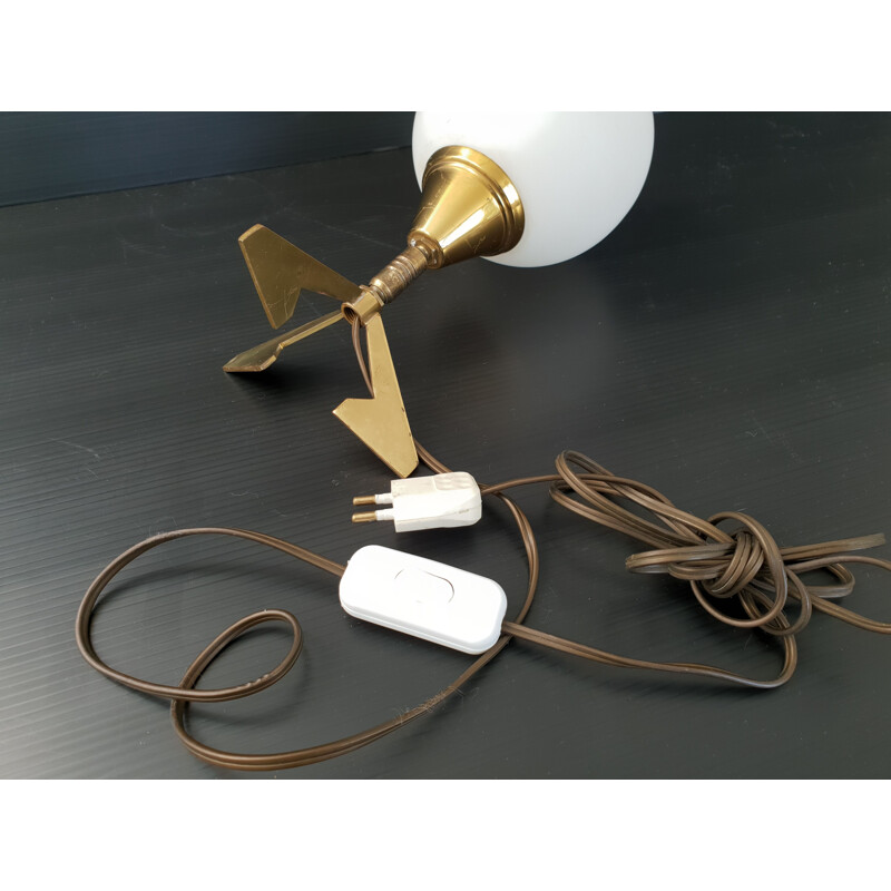 Lampe vintage tripode rotule du pied en laiton doré 1950