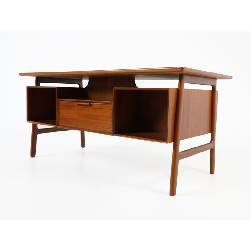 Omann Jun Møbelfabrik Scandinavian free-standing desk in teak, Gunni OMANN - 1950s