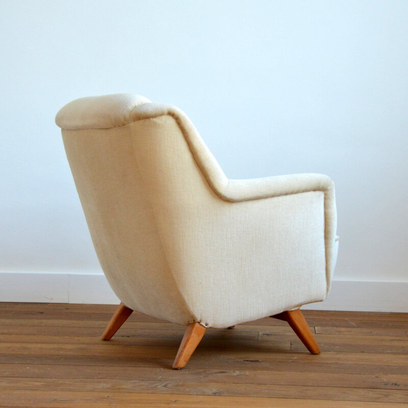 Fauteuil vintage Allemand forme coquille  cocktail en velours beige 1960 