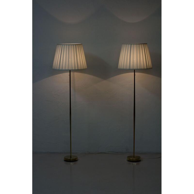 Paire de lampadaires suédois vintage par Falkenbergs