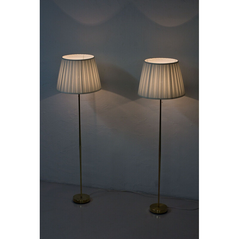 Paire de lampadaires suédois vintage par Falkenbergs