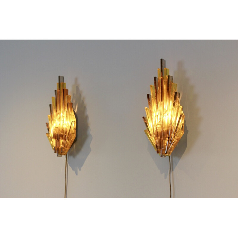 Pair of Lyskjaer Belysning wall lamps in acrylic, Claus BOLBY - 1960s