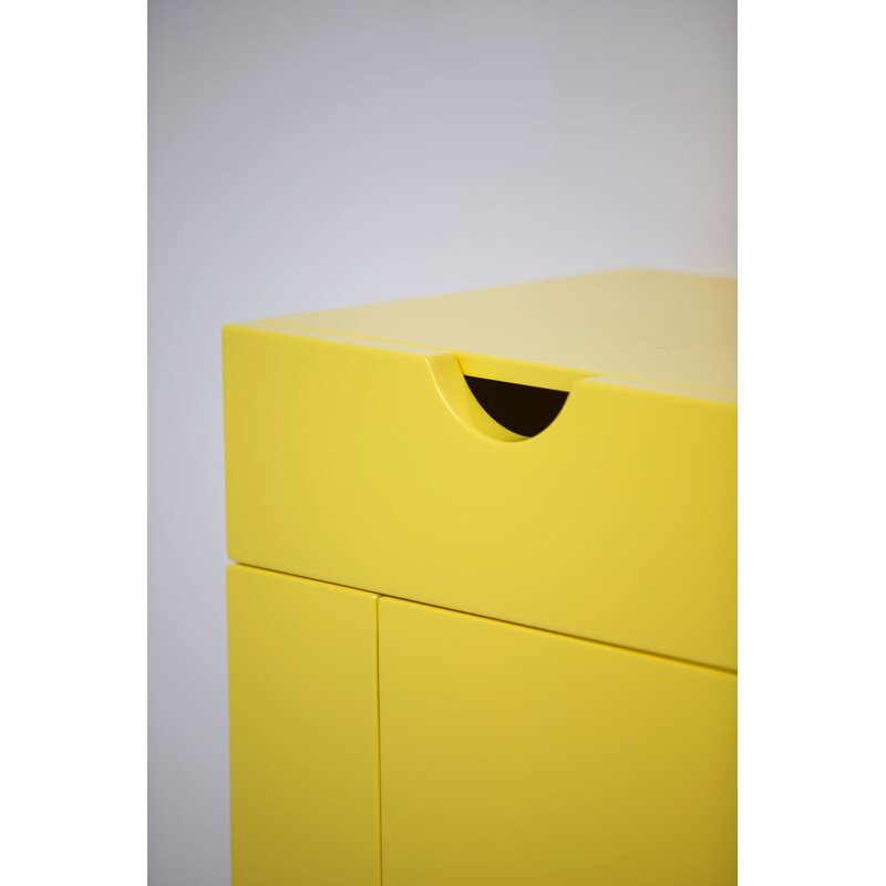 Cabinet jaune vintage de Claire Bataille et Paul Ibens pour Spectrum