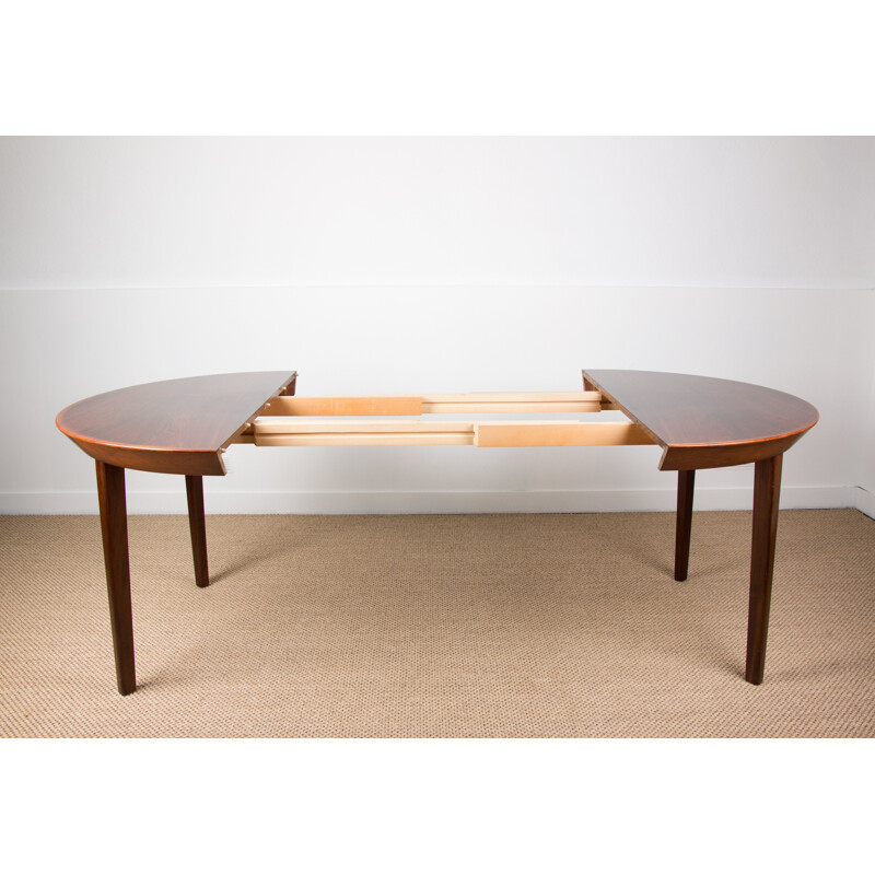 Dining table Vintage Danish extensible  in Rio Rosewood by Ole Hald