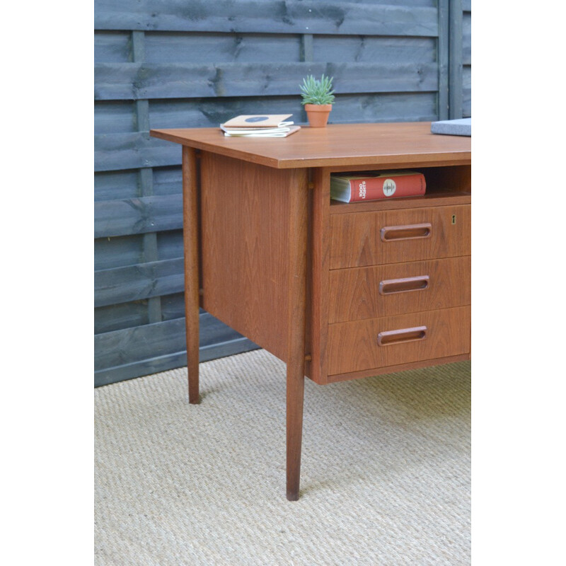 Scandinavian desk with 6 drawers - 1960s