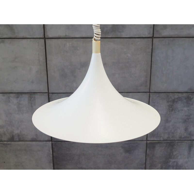 Mid century Pendant lamp metal in white Scandinavian