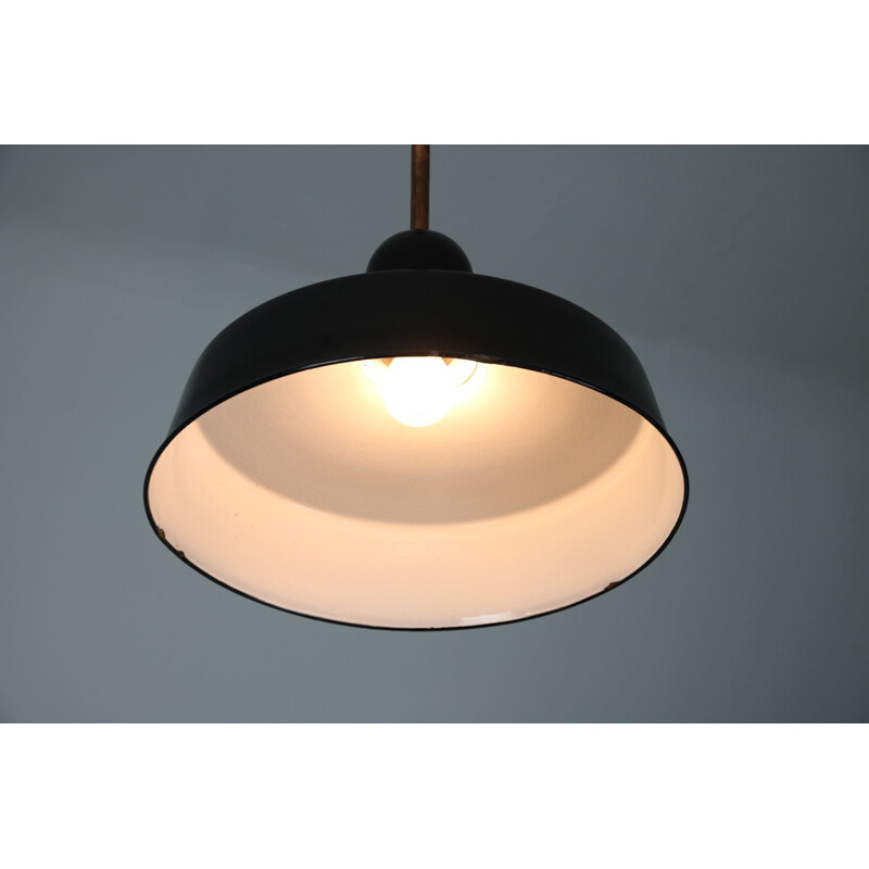 Vintage zwarte industriële emaille hanglamp van Emo, 1960