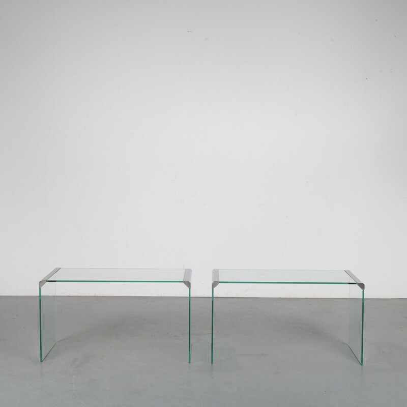 Pair of Italian side tables by Gallotti and Radice 1970s