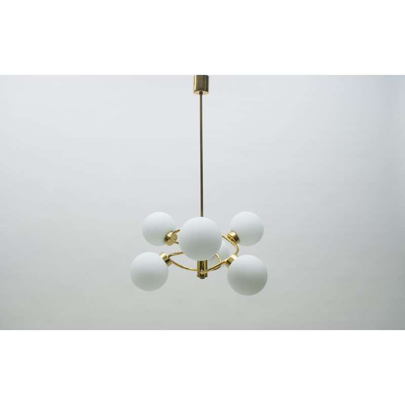 Vintage Spoutnik chandelier in glass, brass and opaline,1960