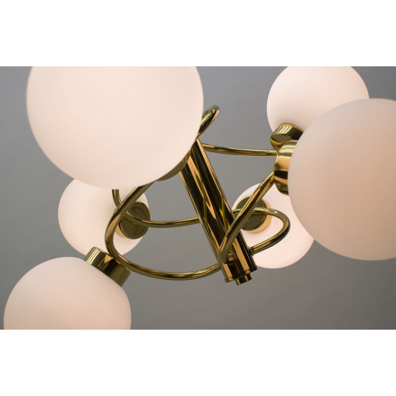 Vintage Spoutnik chandelier in glass, brass and opaline,1960