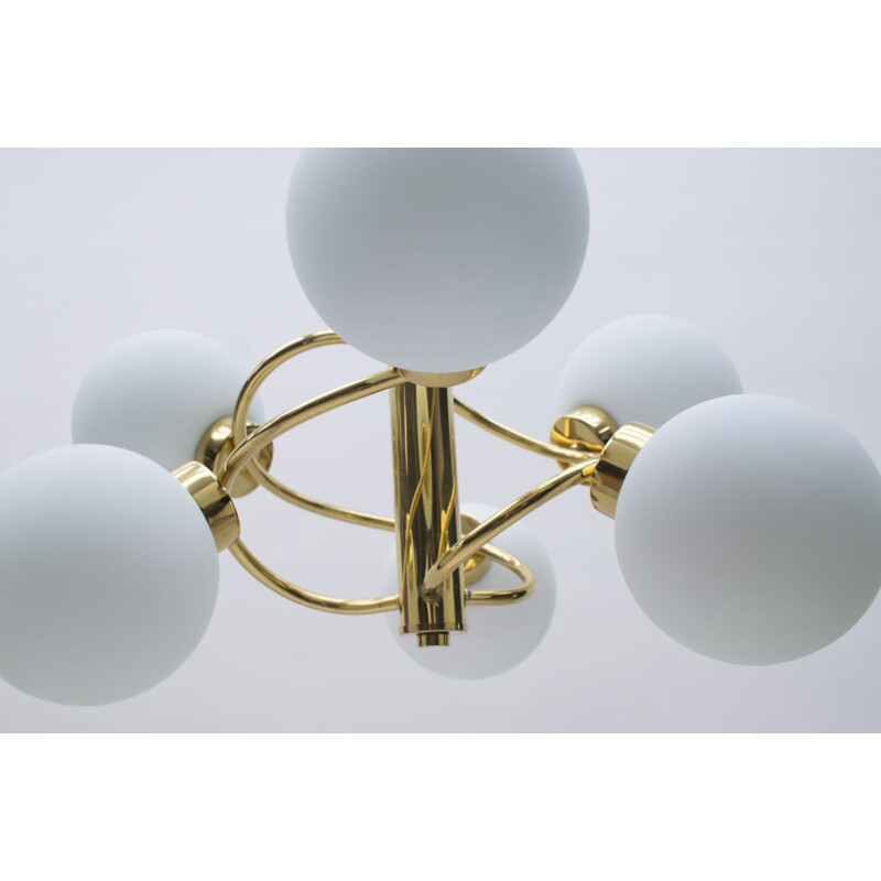 Vintage Spoutnik chandelier in glass, brass and opaline,1960