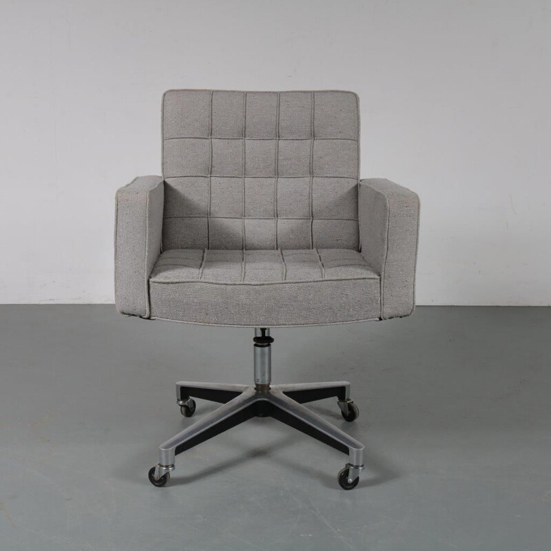 Desk Chair mid century by Vincent Cafiero for Knoll International, USA 1960s