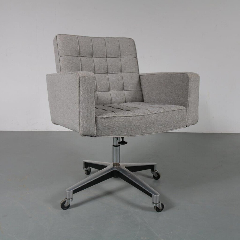 Desk Chair mid century by Vincent Cafiero for Knoll International, USA 1960s