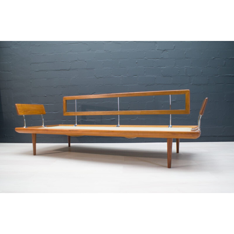 Minerva Daybed armchair by Peter Hvidt for France and son 1960