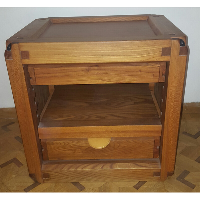 Table de chevet / d'appoint en orme avec 2 tiroirs, Pierre CHAPO - 1950