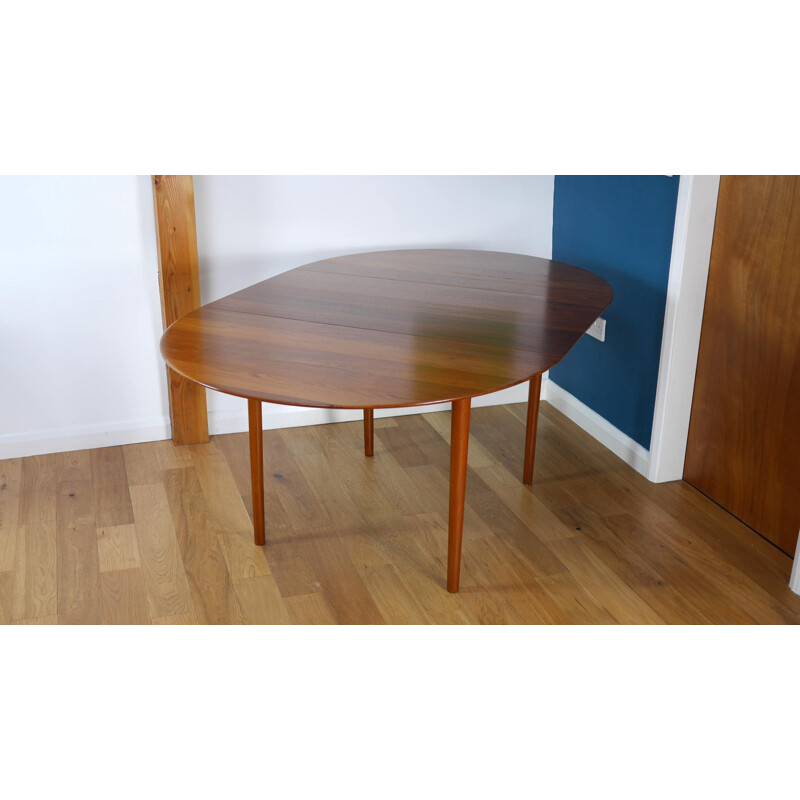 Solid teak model 311 circular extending dining table, Peter HVIDT & Orla MOLGAARD-NIELSEN - 1950s