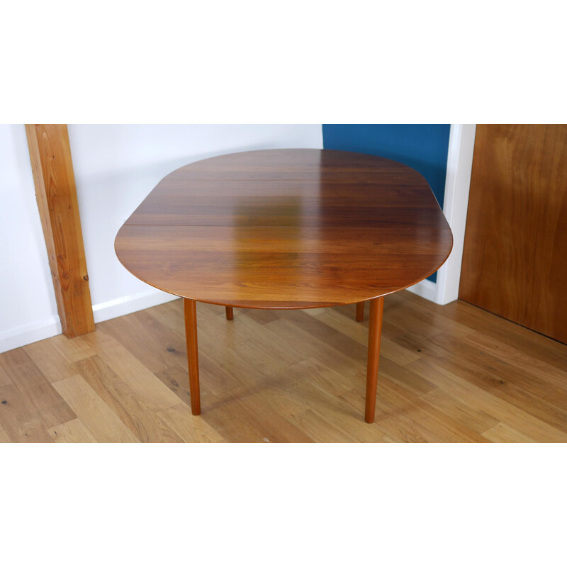 Solid teak model 311 circular extending dining table, Peter HVIDT & Orla MOLGAARD-NIELSEN - 1950s
