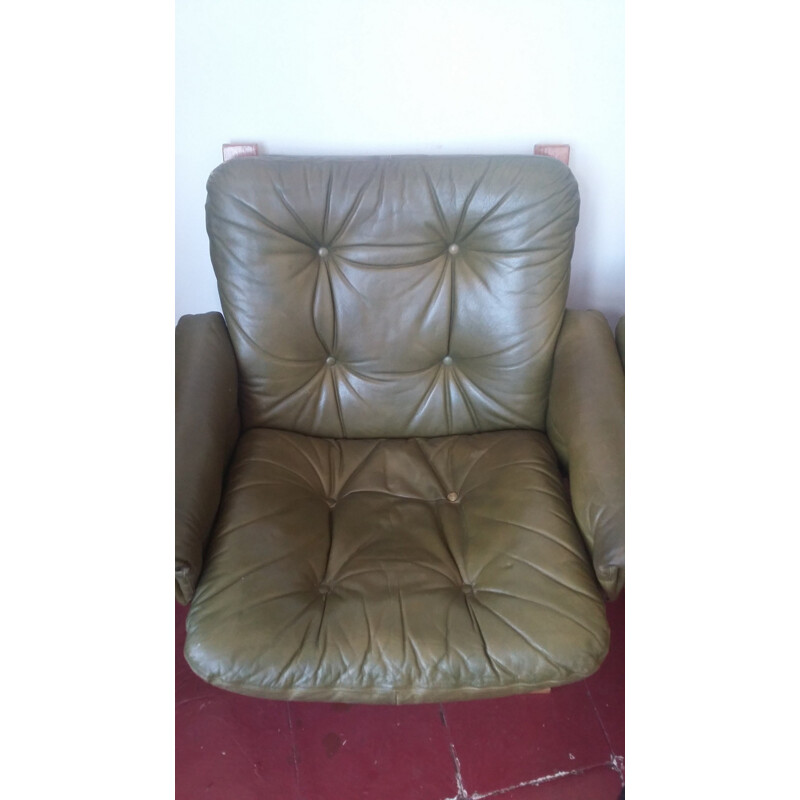 Pair of Scanvinavian green leather and teak armchairs, Oddvin RYKKEN - 1960s