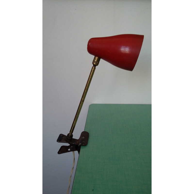 Italian O-luce red lacquered metal and brass lamp, Giuseppe OSTUNI - 1960s