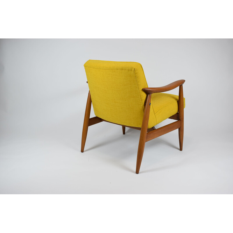 Sillón vintage de E. Homa para la fábrica de muebles Gościńska, Polonia, amarillo 1960