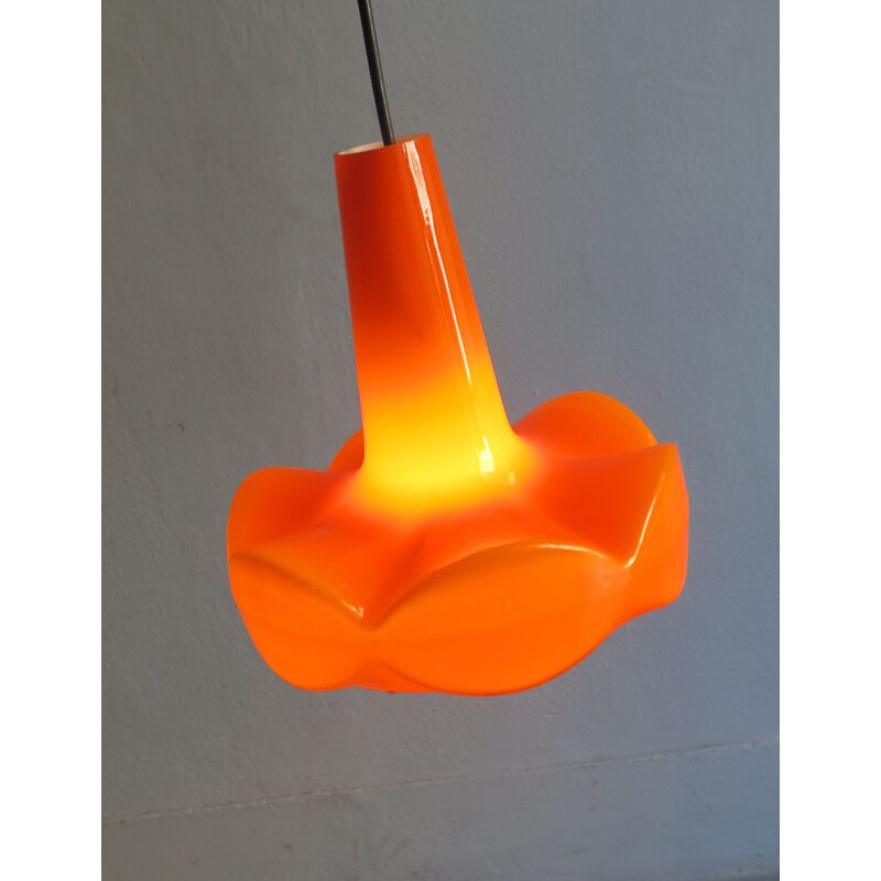 Suspension Vintage en verre opalin orange, 1960