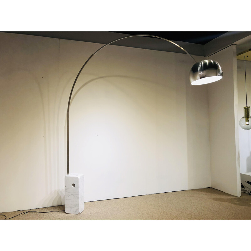 Vintage floor lamp Arco, by designers Achille and Pier Giacomo Castiglioni for Flos