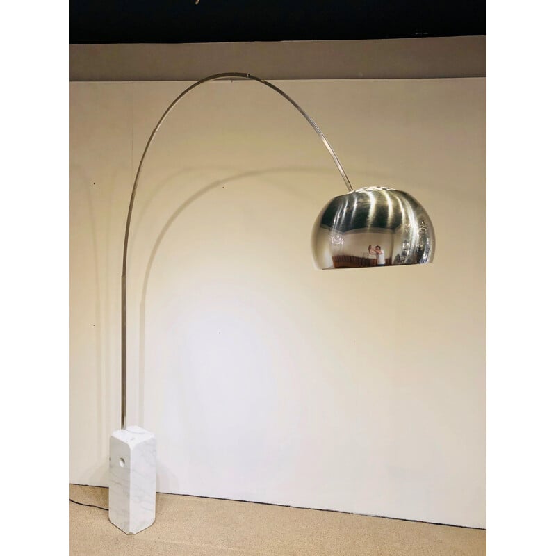 Vintage floor lamp Arco, by designers Achille and Pier Giacomo Castiglioni for Flos