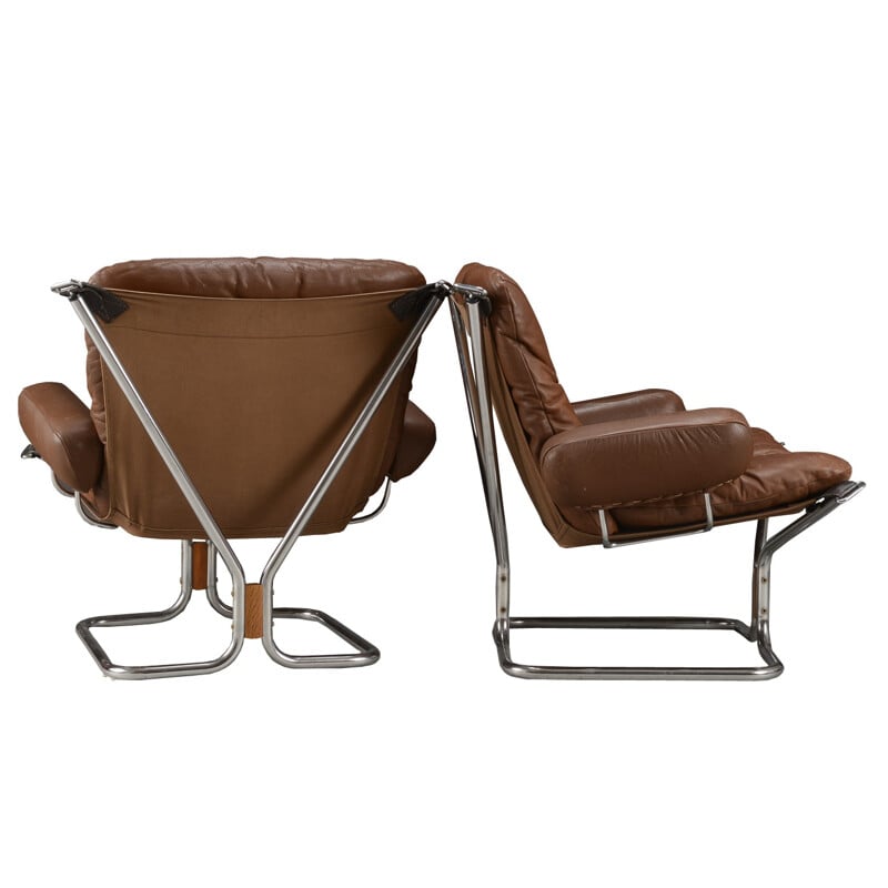 Set of two "Wing" Westnofa armchairs in brown leather, Harald RELLING - 1980s